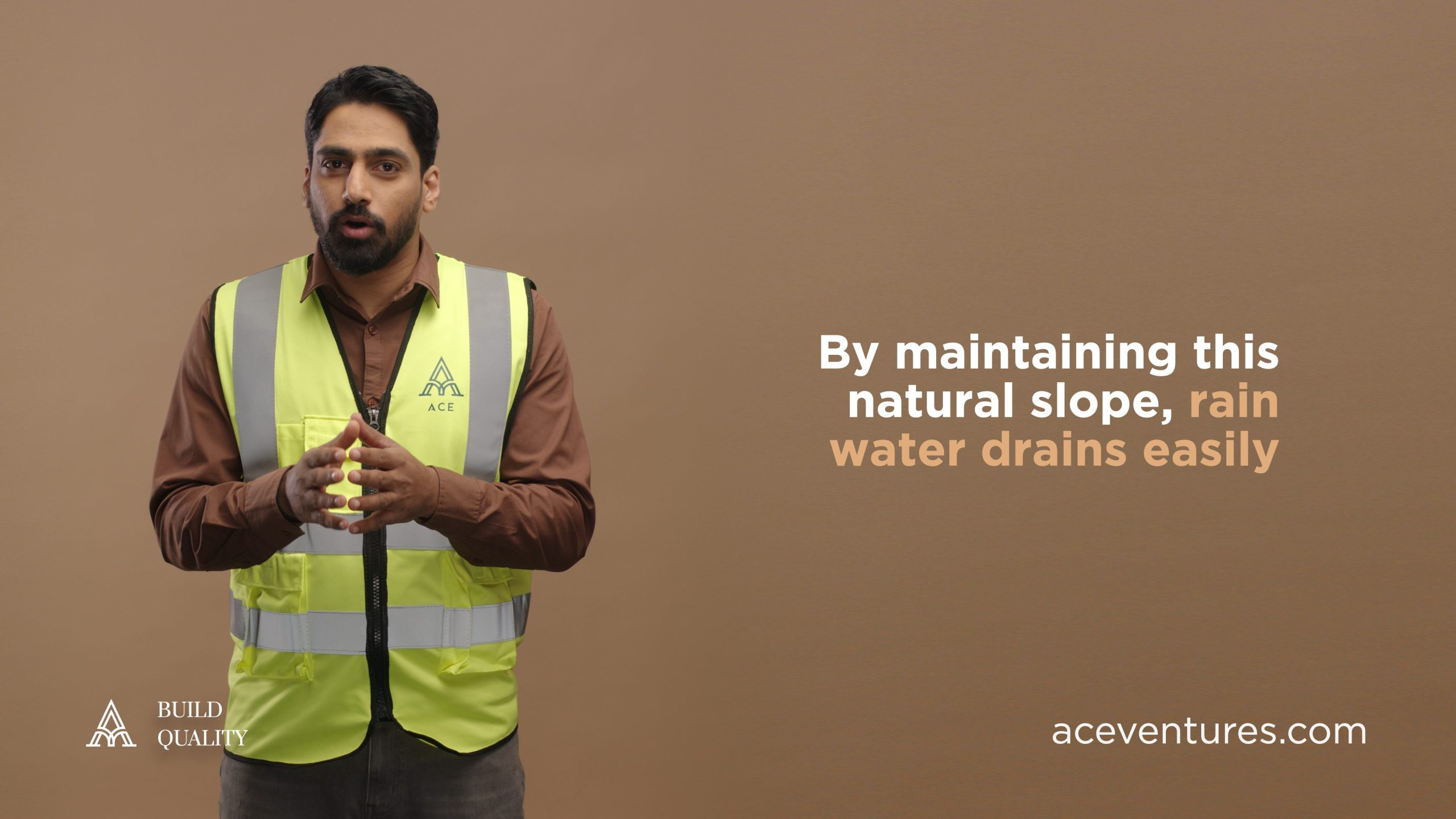 A villa layout that works with nature: how slope design prevents waterlogging